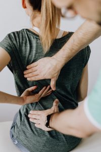 Lire la suite à propos de l’article Comment soigner une hernie discale ?